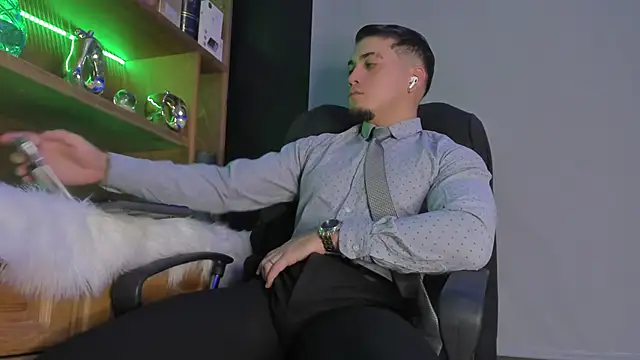 Gael williams1 online show from September 2025 07:14:02 PM