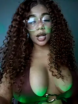 Snapshot of Yerystar chatting on February 2026 03:44:01 AM Yerystar online show from February 2026 03:44:01 AM