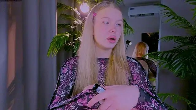 emilyshepar d online show from March 2026 03:21:01 AM