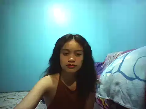 prettymomxoxo online show from May 2026 06:13:01 PM
