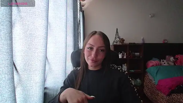 Snapshot of SexyBlondieY chatting on October 2025 08:21:02 PM SexyBlondieY online show from October 2025 08:21:02 PM