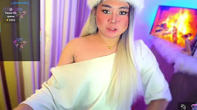 ursexy ceciliaxx online show from July 2026 04:34:02 PM