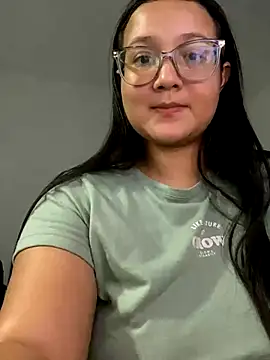 Snapshot of Kyleighc chatting on October 2025 01:00:02 AM Kyleighc online show from October 2025 01:00:02 AM