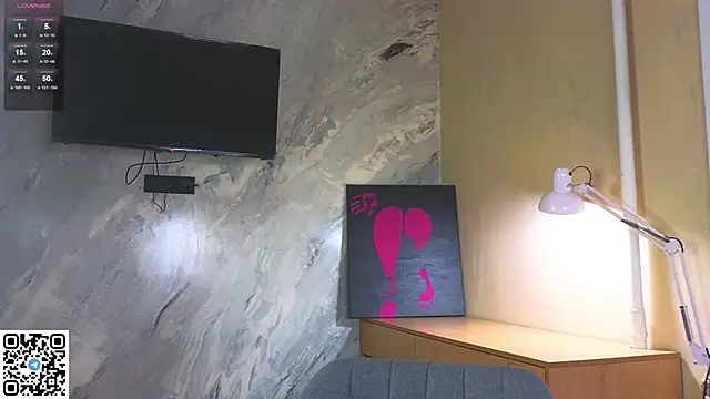 Snapshot of miss_bubbles_ chatting on October 2025 12:32:01 AM miss bubbles online show from October 2025 12:32:01 AM