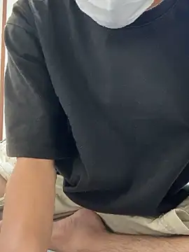 yuyusan07 online show from September 2025 12:32:02 PM