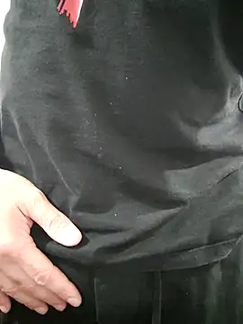 Snapshot of Bradd_32 chatting on September 2025 05:25:01 PM Bradd 32 online show from September 2025 05:25:01 PM