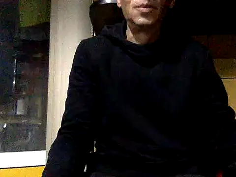 adiluci1 online show from October 2025 02:50:02 AM