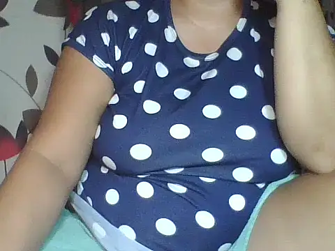 sweety pilipina online show from October 2025 08:49:02 PM