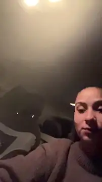 FemmeAffair online show from April 2026 09:12:02 PM