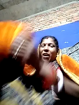 Savita992 online show from December 2025 09:32:02 PM