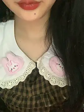 Linhtruong  online show from November 2025 12:55:01 PM