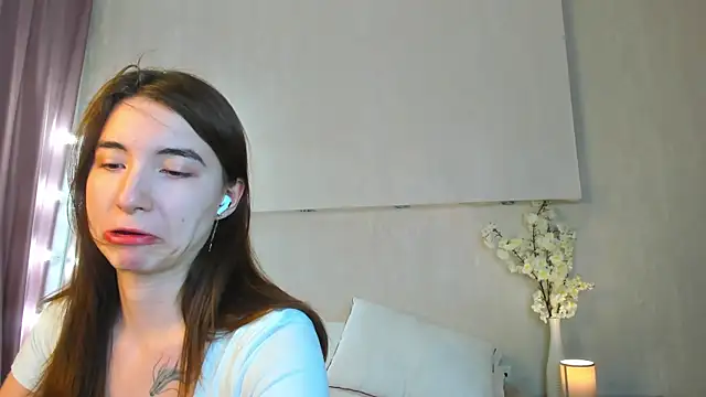 Adelina Bliss online show from April 2026 01:03:01 AM