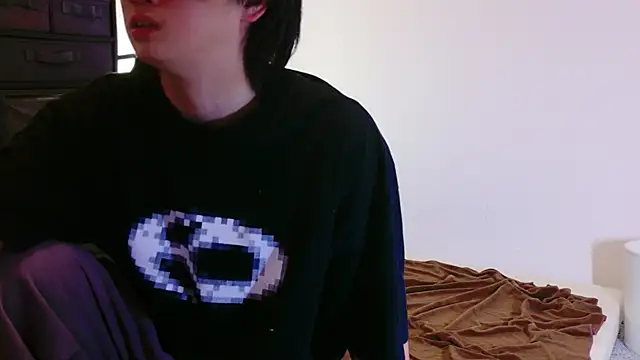 C-4bomb online show from February 2026 09:39:01 AM