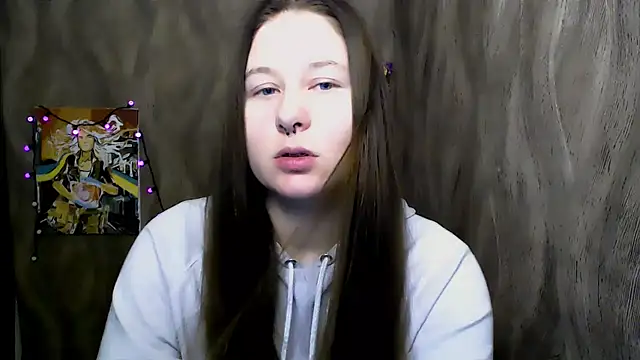 Snapshot of Linda_S_ chatting on December 2025 11:04:02 AM Linda S online show from December 2025 11:04:02 AM