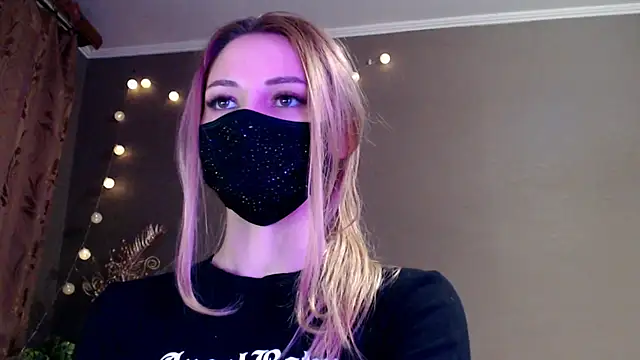 Iris lave online show from March 2026 04:57:01 PM