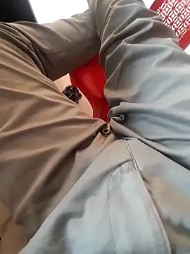 Snapshot of hackyourpussy@xh chatting on November 2025 10:05:01 AM hackyourpussyxh online show from November 2025 10:05:01 AM