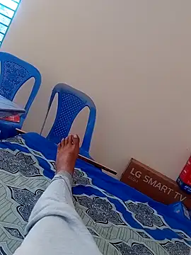 Snapshot of hackyourpussy@xh chatting on February 2026 09:48:01 AM hackyourpussyxh online show from February 2026 09:48:01 AM