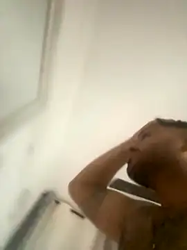 Snapshot of Frank0021 chatting on September 2025 05:51:01 AM Frank0021 online show from September 2025 05:51:01 AM