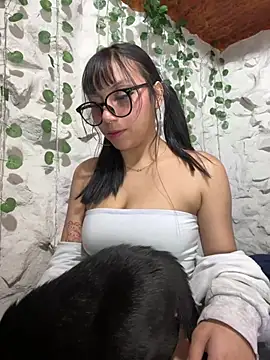 Maddy w online show from May 2026 03:26:01 AM