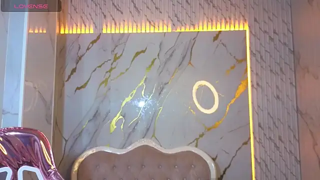 Snapshot of _Mia_sweet_b chatting on February 2026 01:44:01 PM Mia sweet b online show from February 2026 01:44:01 PM