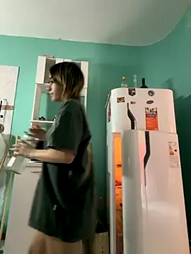 Snapshot of Babylovetiernax chatting on November 2025 05:15:02 PM Babylovetiernax online show from November 2025 05:15:02 PM