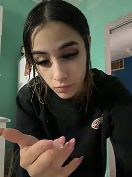 Snapshot of Babylovetiernax chatting on November 2025 03:48:02 PM Babylovetiernax online show from November 2025 03:48:02 PM