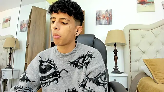 Ibratxandy online show from May 2026 12:00:02 PM