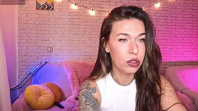 ReginaFoXXXy online show from October 2025 09:10:01 AM