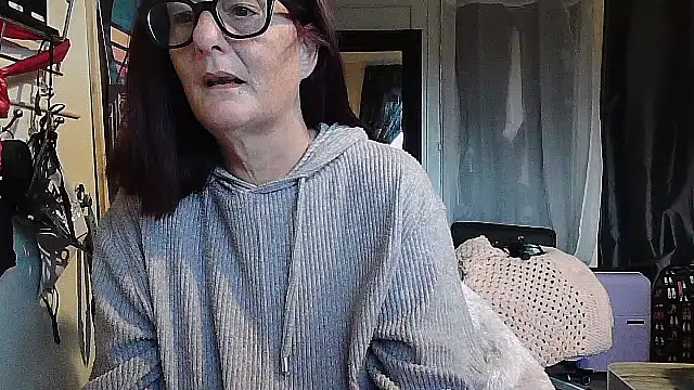 Mistress-Ivy51 online show from October 2025 07:10:02 AM