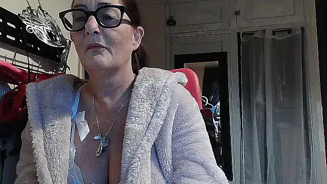 Mistress-Ivy51 online show from October 2025 06:47:01 AM