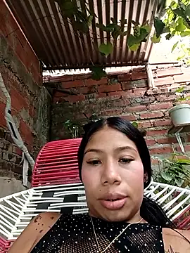 Rous-squir online show from October 2025 12:45:02 PM