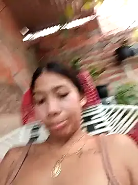 Rous-squir online show from November 2025 07:57:01 PM