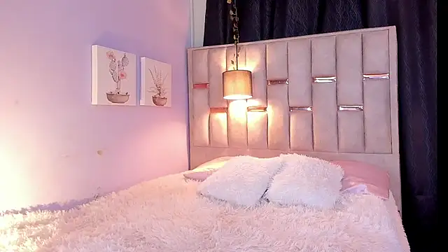 Hanzking01 online show from November 2025 04:34:02 AM