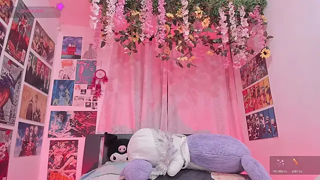 FluffyMelons online show from July 2026 11:07:02 PM