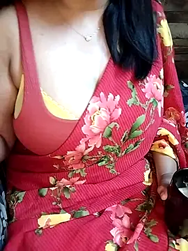 Snapshot of sassylisa chatting on April 2026 06:27:01 PM sassylisa online show from April 2026 06:27:01 PM