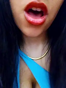 Princessa05 online show from November 2025 06:17:01 PM