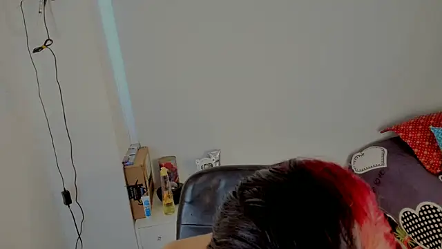 Madison charlotte online show from November 2025 04:40:02 PM