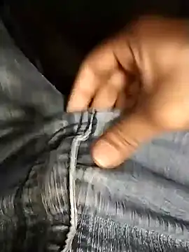 Ajayy01 online show from December 2025 08:18:01 AM