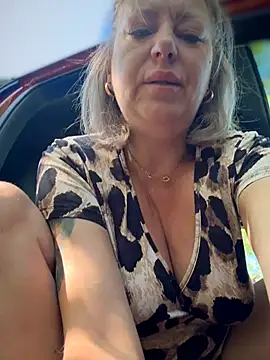 Milena-MilfaXXX online show from May 2026 04:08:02 AM
