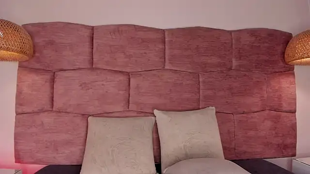 dani velvet online show from February 2026 03:02:01 AM