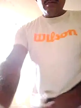 Snapshot of 125Delfin90 chatting on February 2026 04:00:01 AM 125Delfin90 online show from February 2026 04:00:01 AM