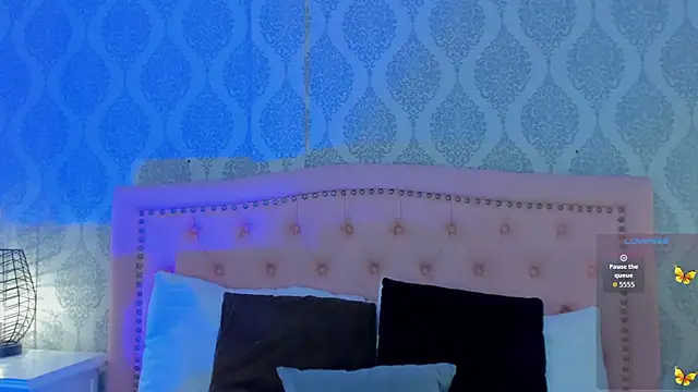 Snapshot of OnlyGia chatting on September 2025 08:22:02 PM OnlyGia online show from September 2025 08:22:02 PM