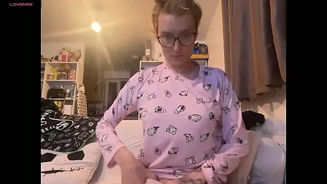 harleyblair online show from September 2025 10:23:01 PM