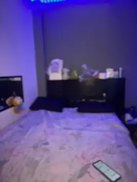 Kailertwink online show from February 2026 11:22:01 PM