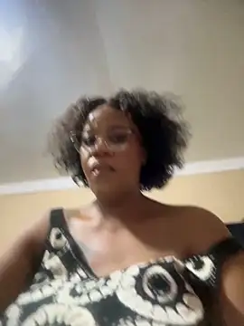 THICKBUNNYCHICKxxx online show from February 2026 08:35:02 PM