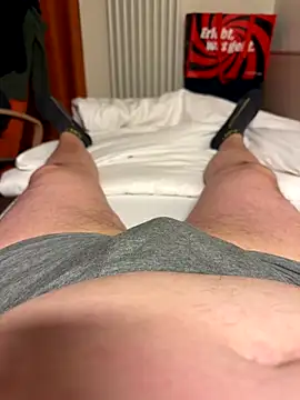 NaTolleWurst online show from November 2025 09:59:01 PM