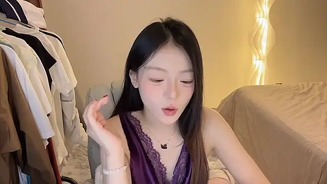 Robin-o3 online show from November 2025 04:19:02 PM