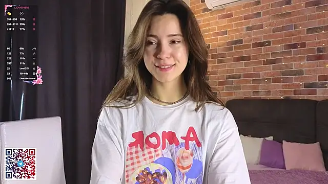 Snapshot of JasminDoroti chatting on October 2025 06:14:02 AM JasminDoroti online show from October 2025 06:14:02 AM