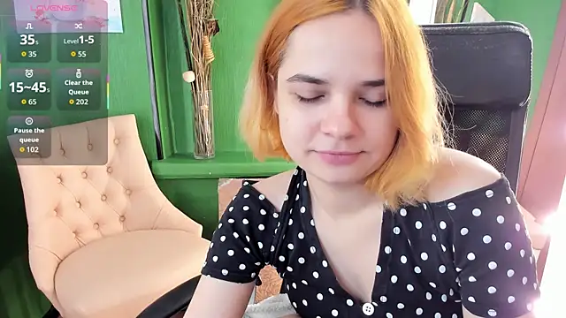 Snapshot of Gina_Dawson chatting on November 2025 08:36:02 AM Gina Dawson online show from November 2025 08:36:02 AM