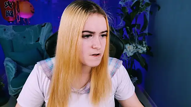 Stef Nicks online show from October 2025 09:10:01 AM